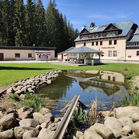 Penzion Bila Voda Harrachov Exteriör bild